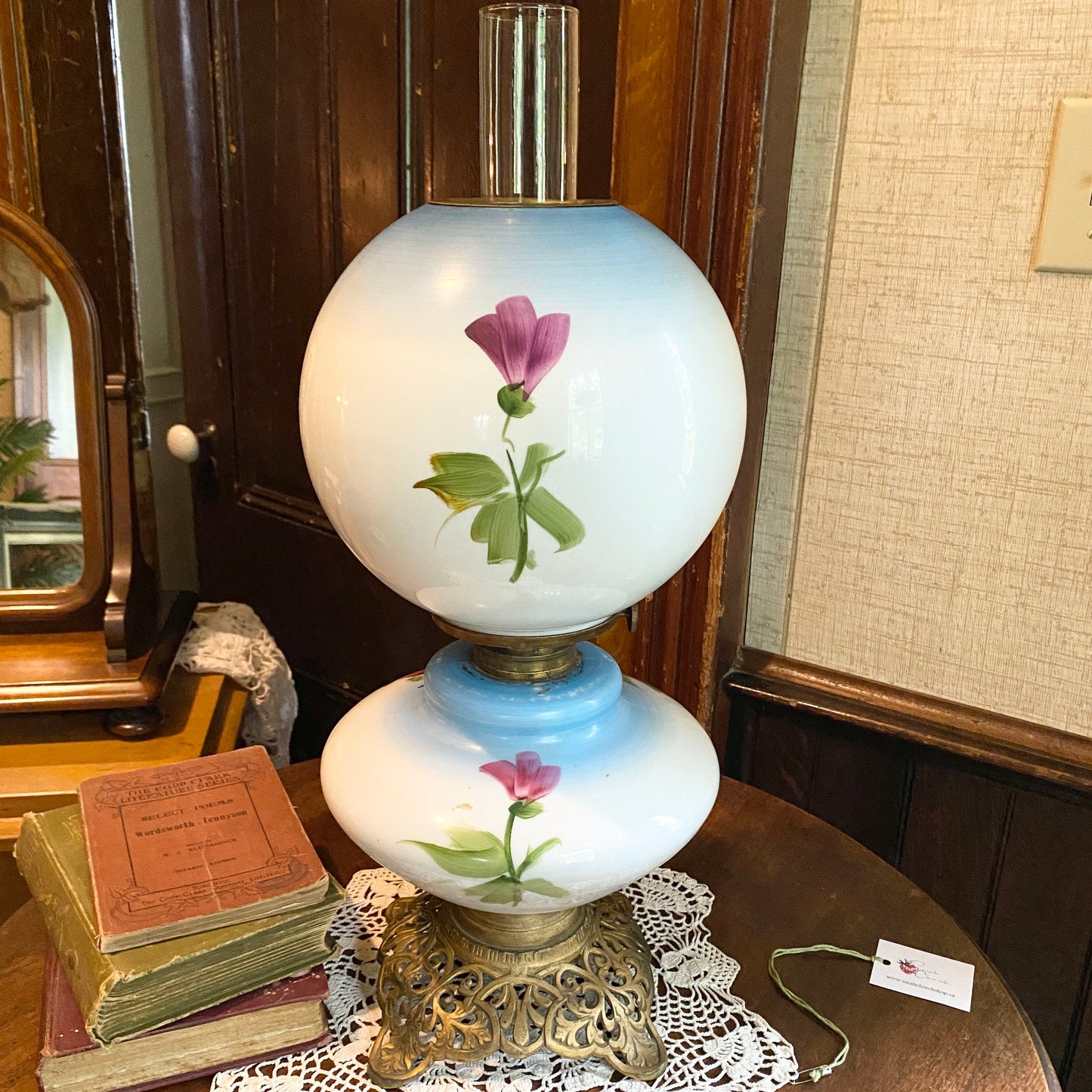 Victorian Hurricane/Banquet Lamp
