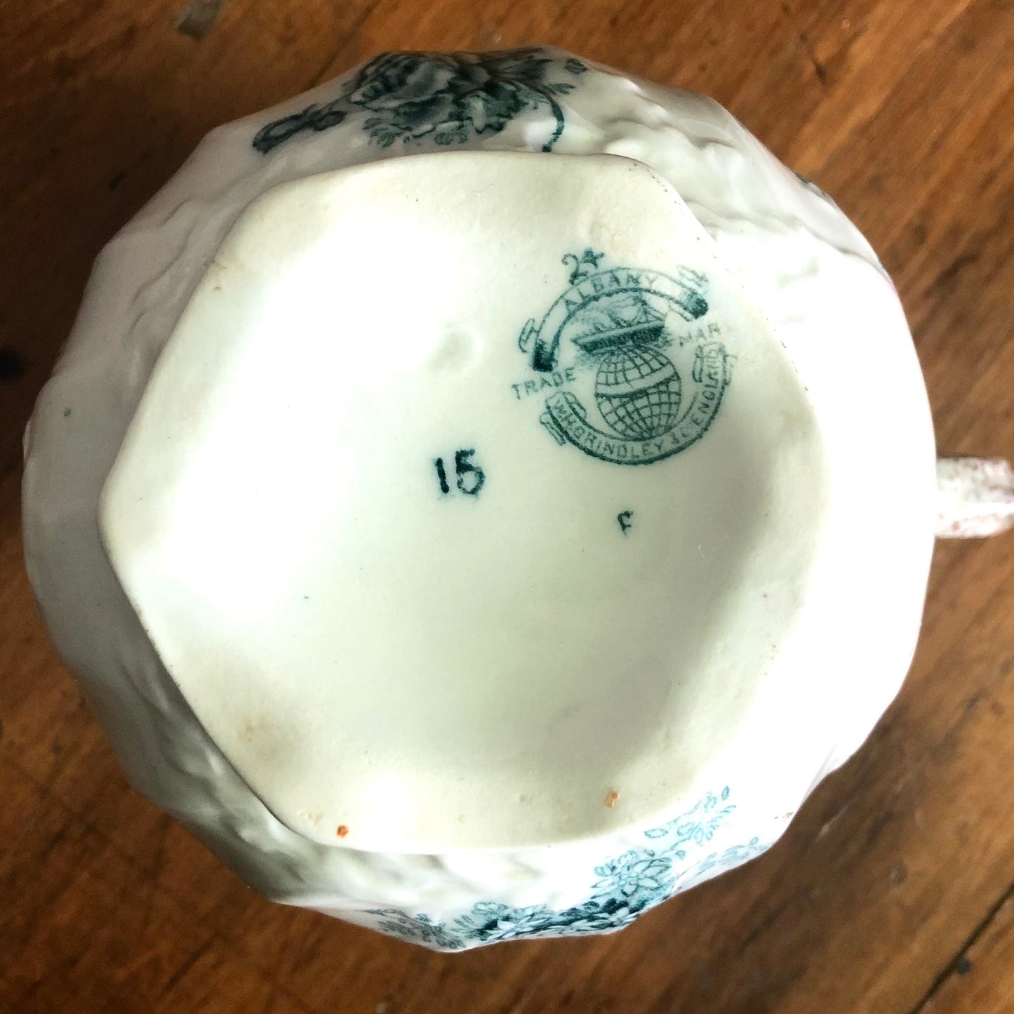 Wash Basin and Pitcher Set