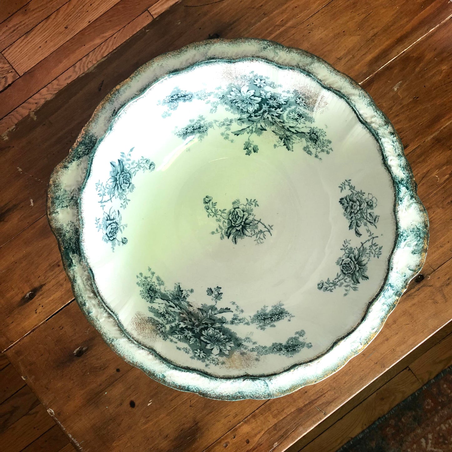 Wash Basin and Pitcher Set