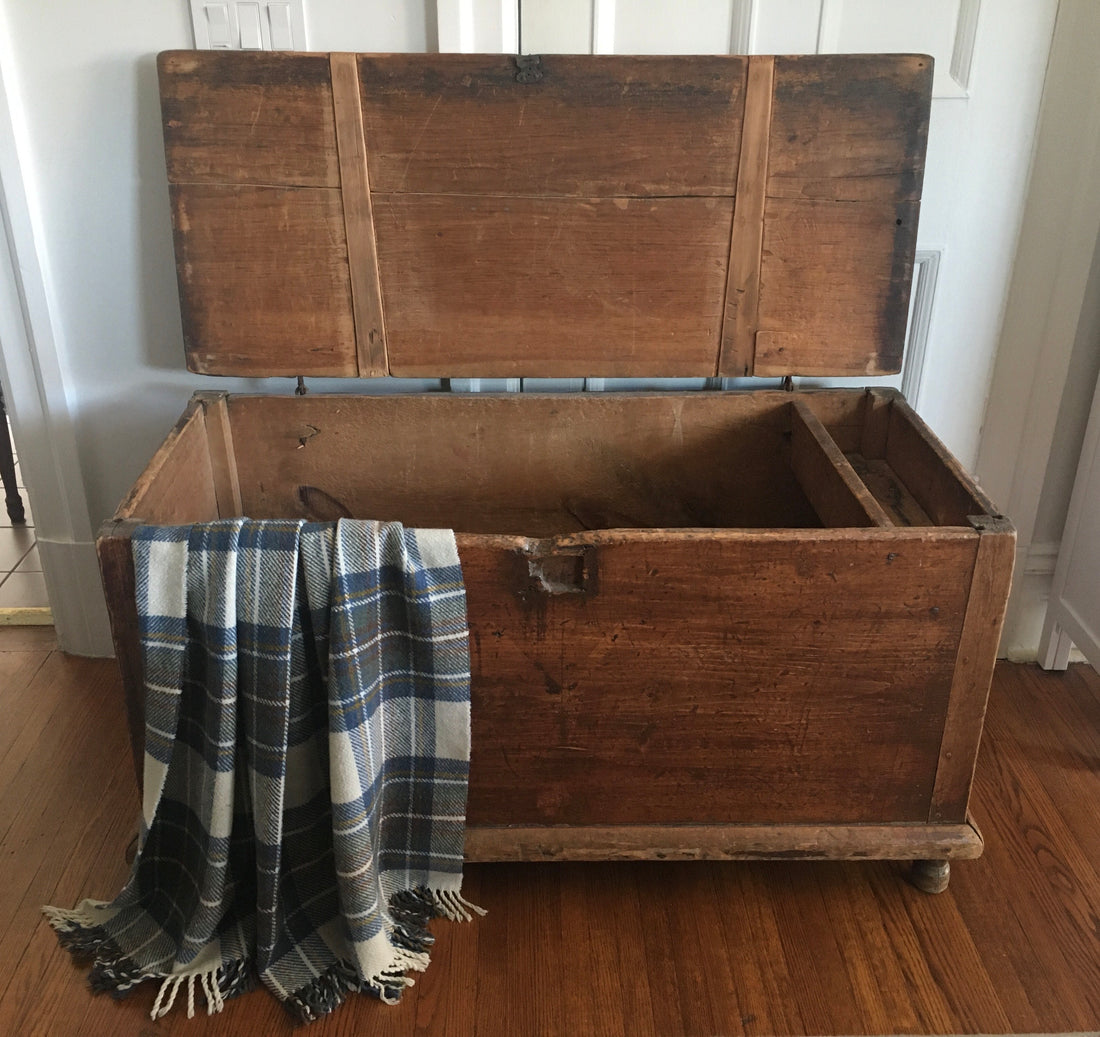 Buying Antiques Online