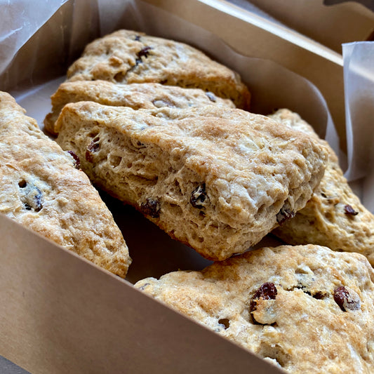 Cinnamon Raisin Scones