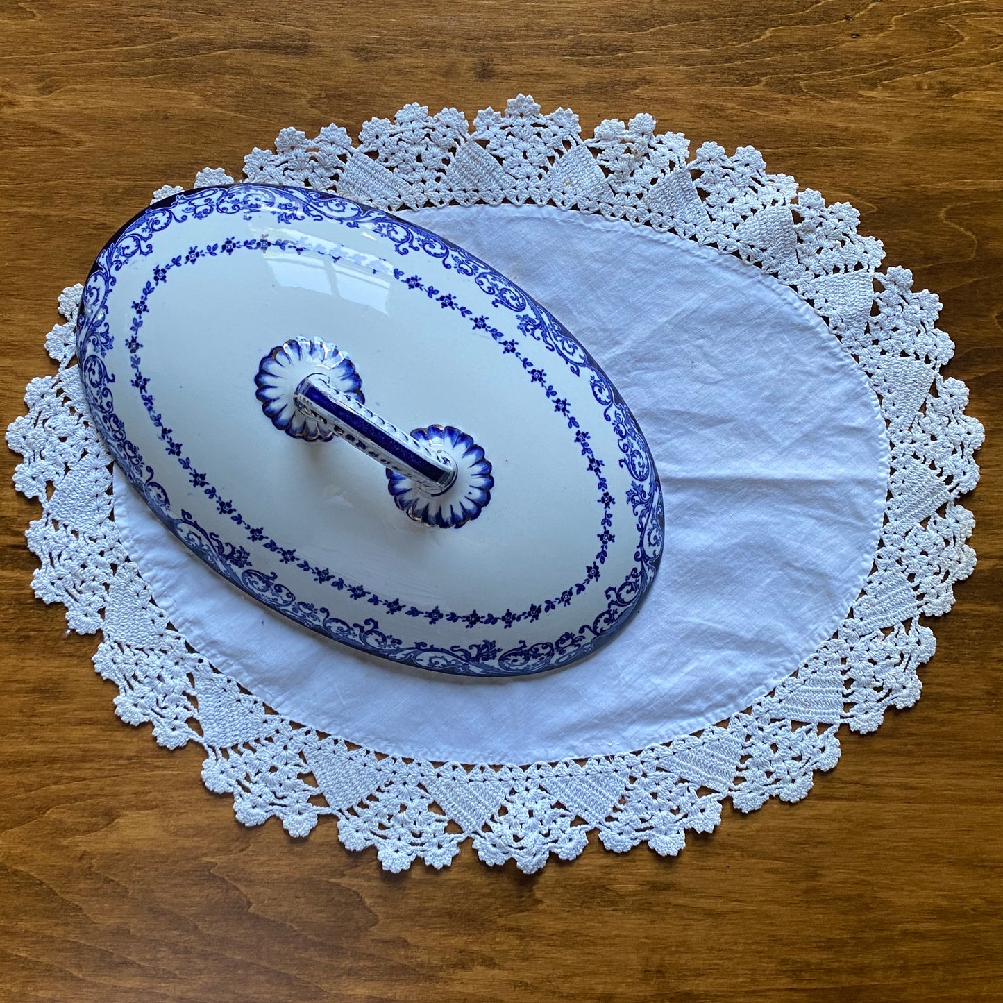 Delft Blue Vegetable Dish Lid