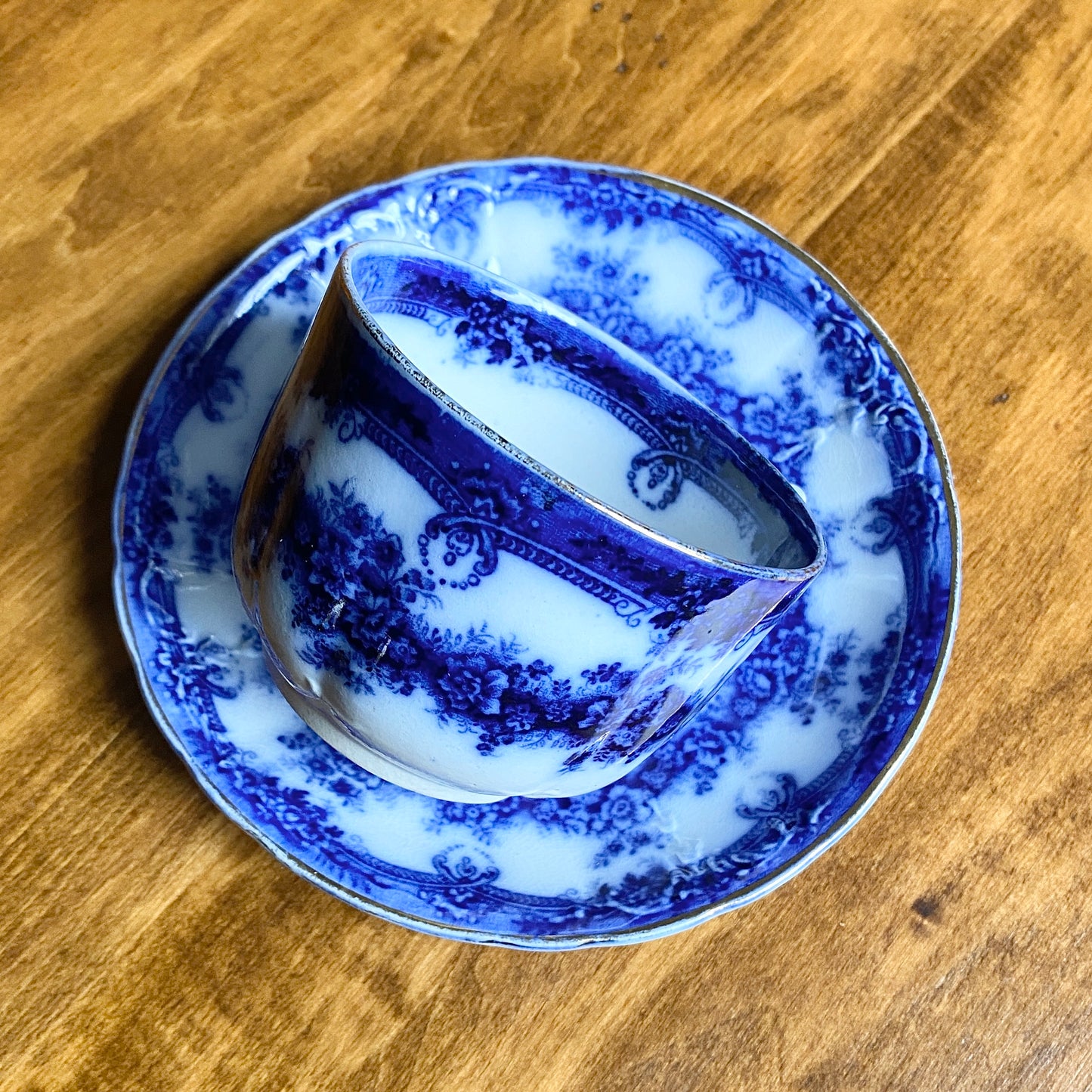 Flow Blue Teacup & Saucer 'Milan'