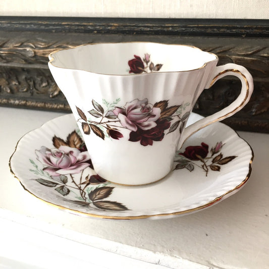 Salisbury 'Richmond' Teacup & Saucer